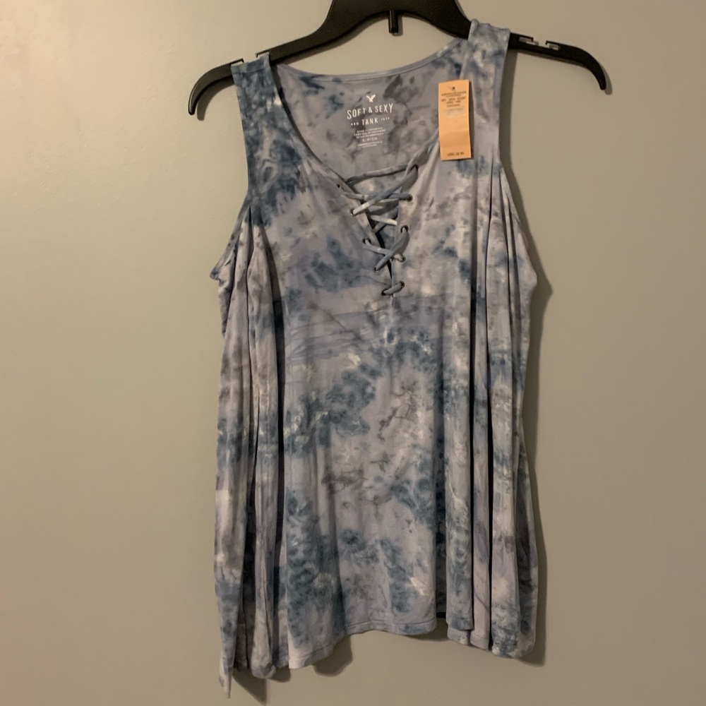 NWT American Eagle cold shoulder top size small
